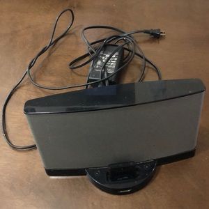 Bose sound dock